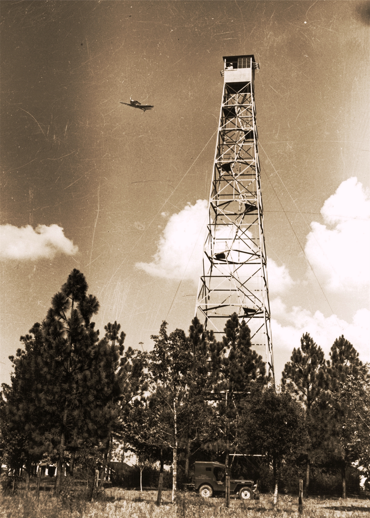 Aircraft tower