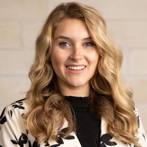Leighton Gibson headshot